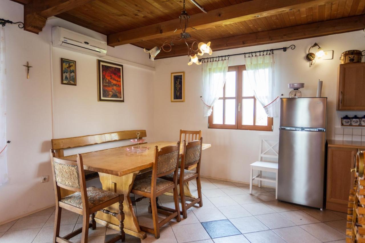 Villa Kuca Za Odmor Zeleni Breg Krapina Exterior foto